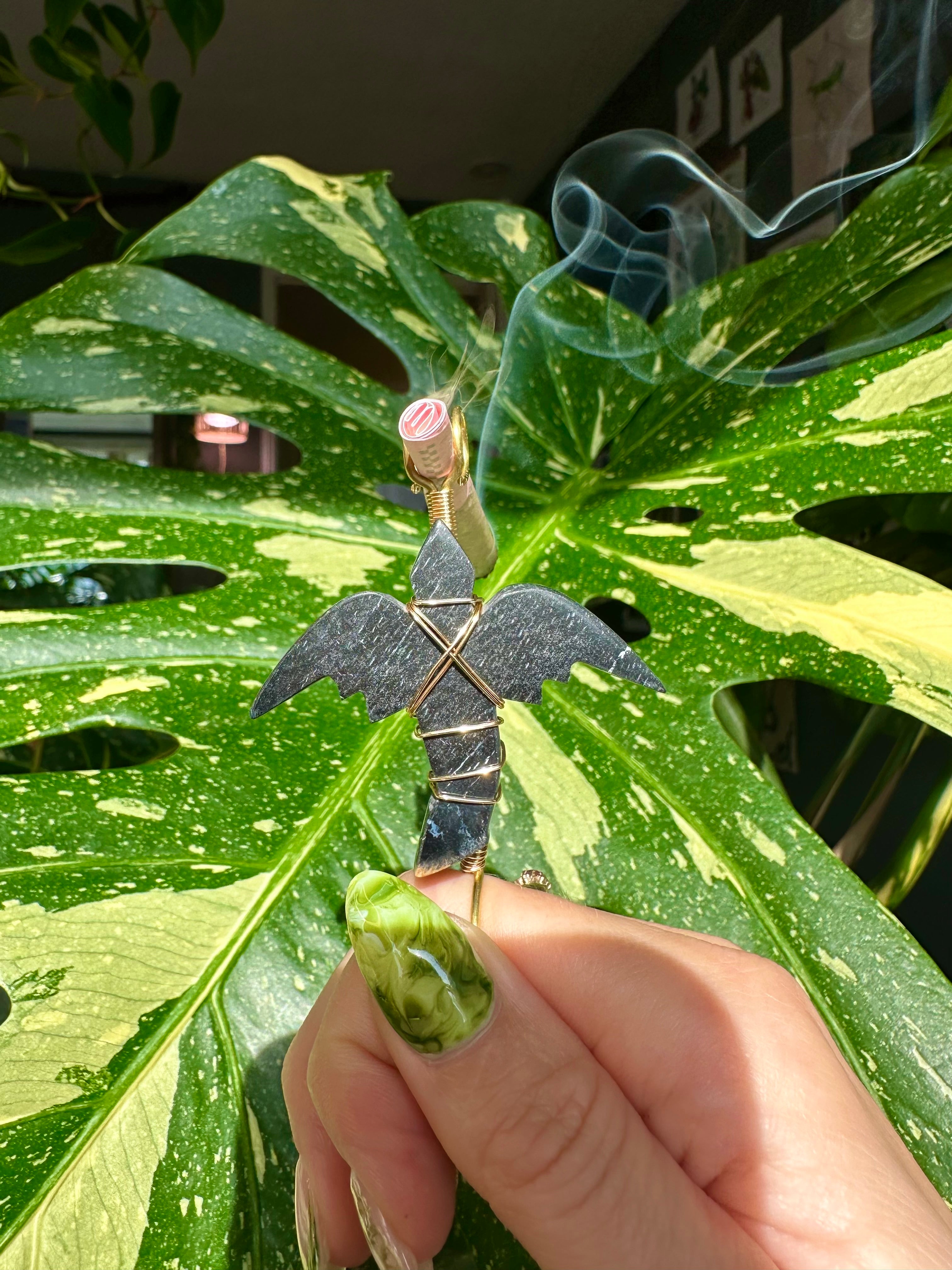 crystal dragon smoke ring ♡