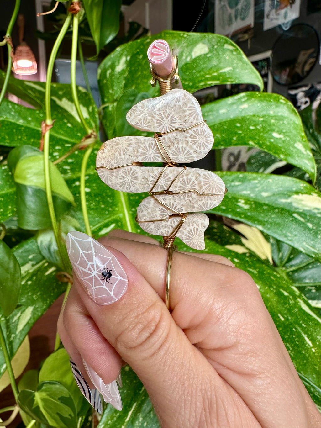 crystal snake smoke ring ♡