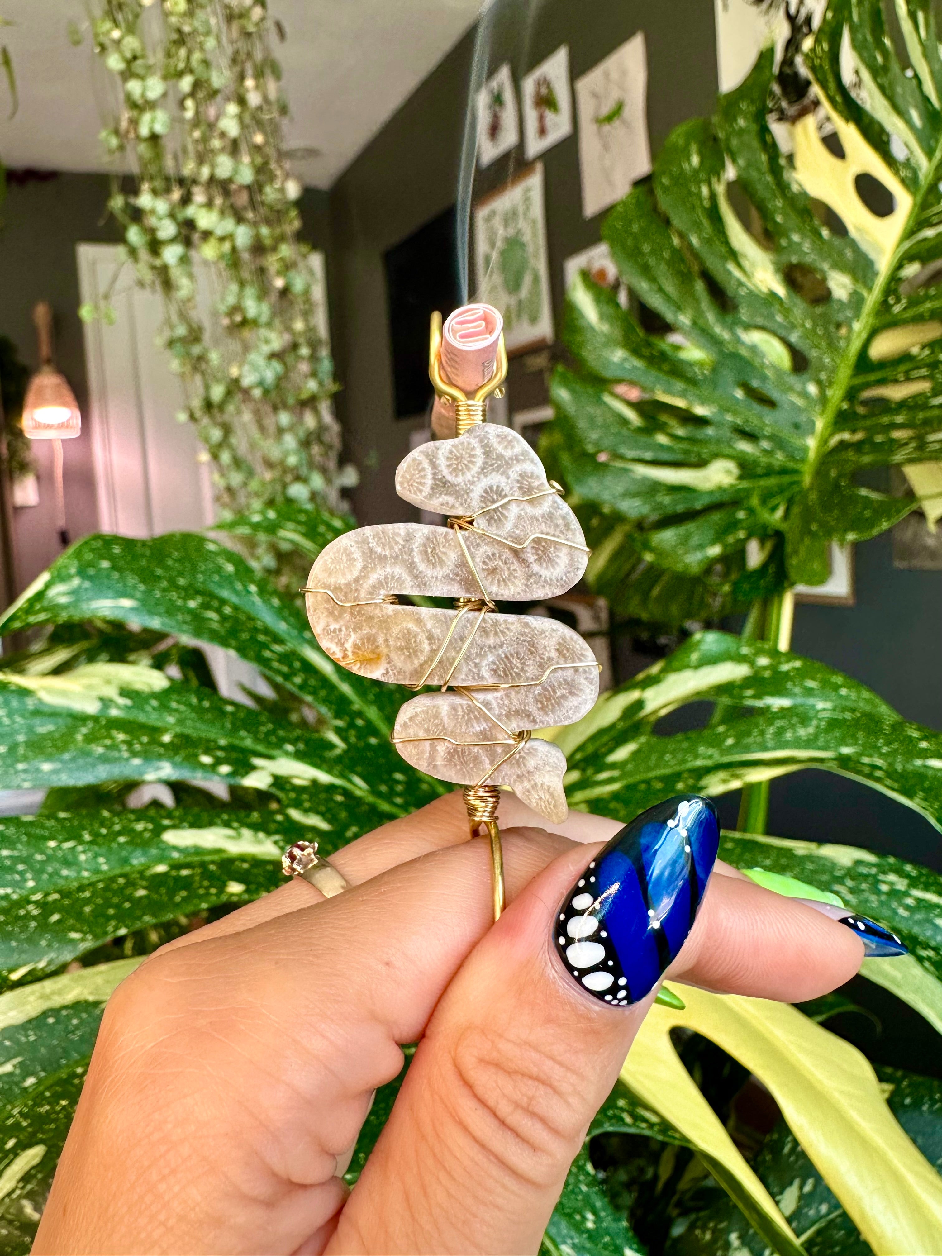 crystal snake smoke ring ♡