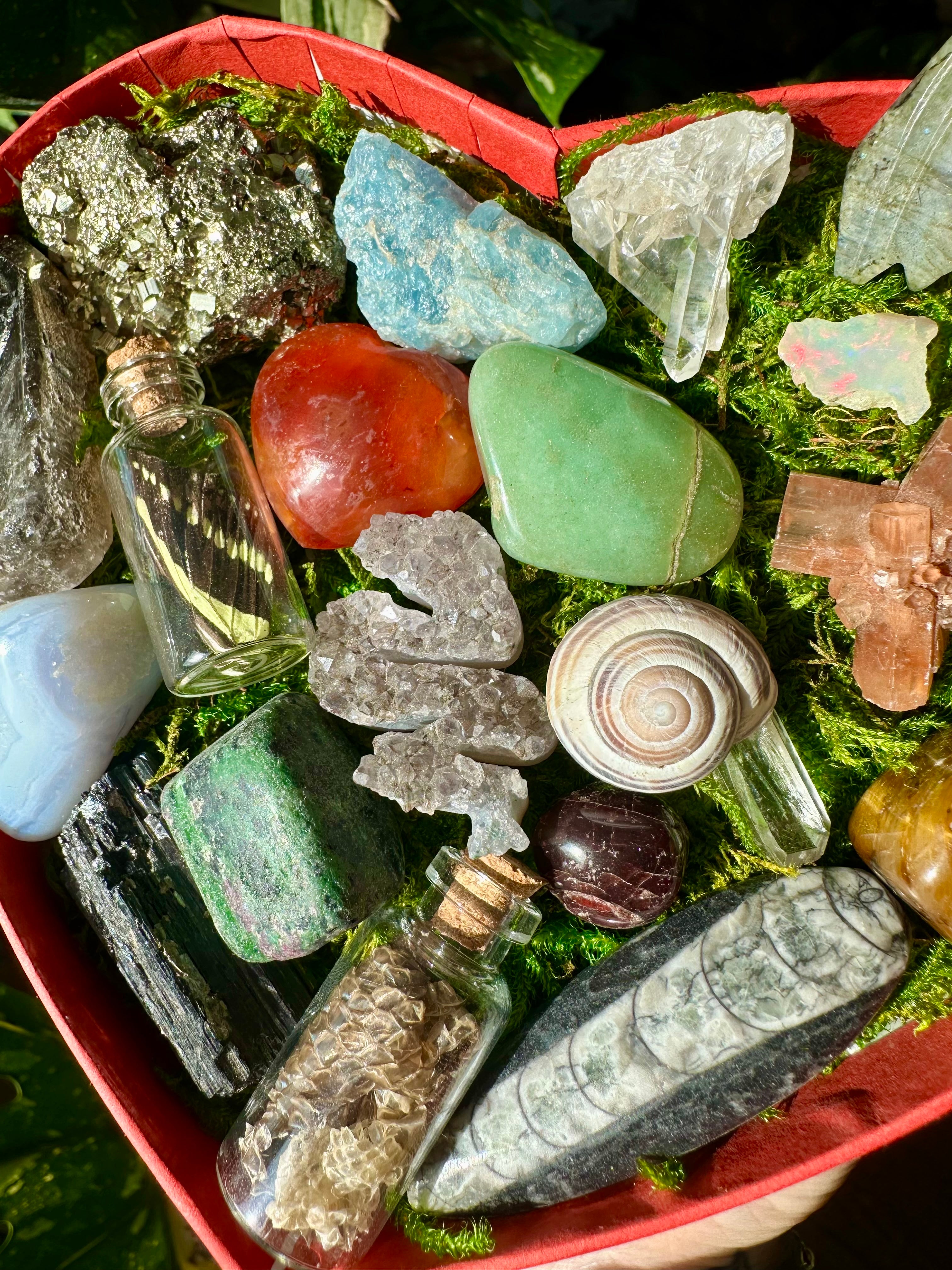 ♡ crystal heart valentine 𓆙