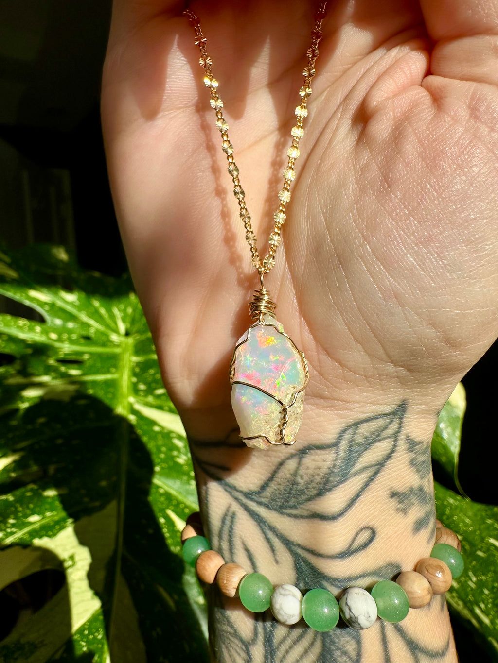 ♡one of one♡ iridescent raw opal necklace in 14k gold ***