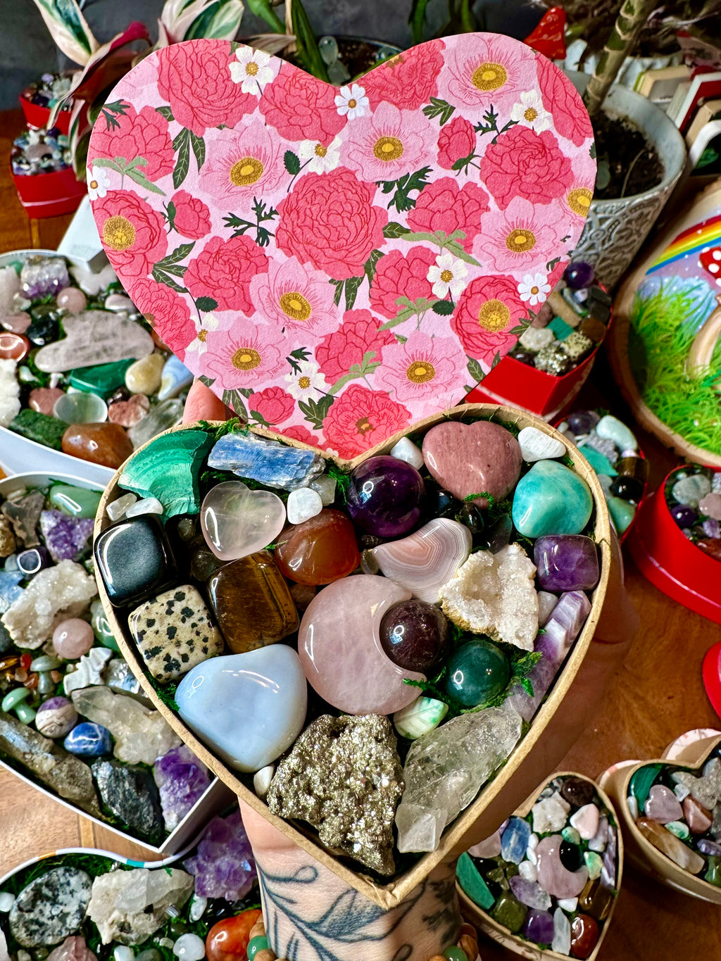 medium crystal valentine 🌙