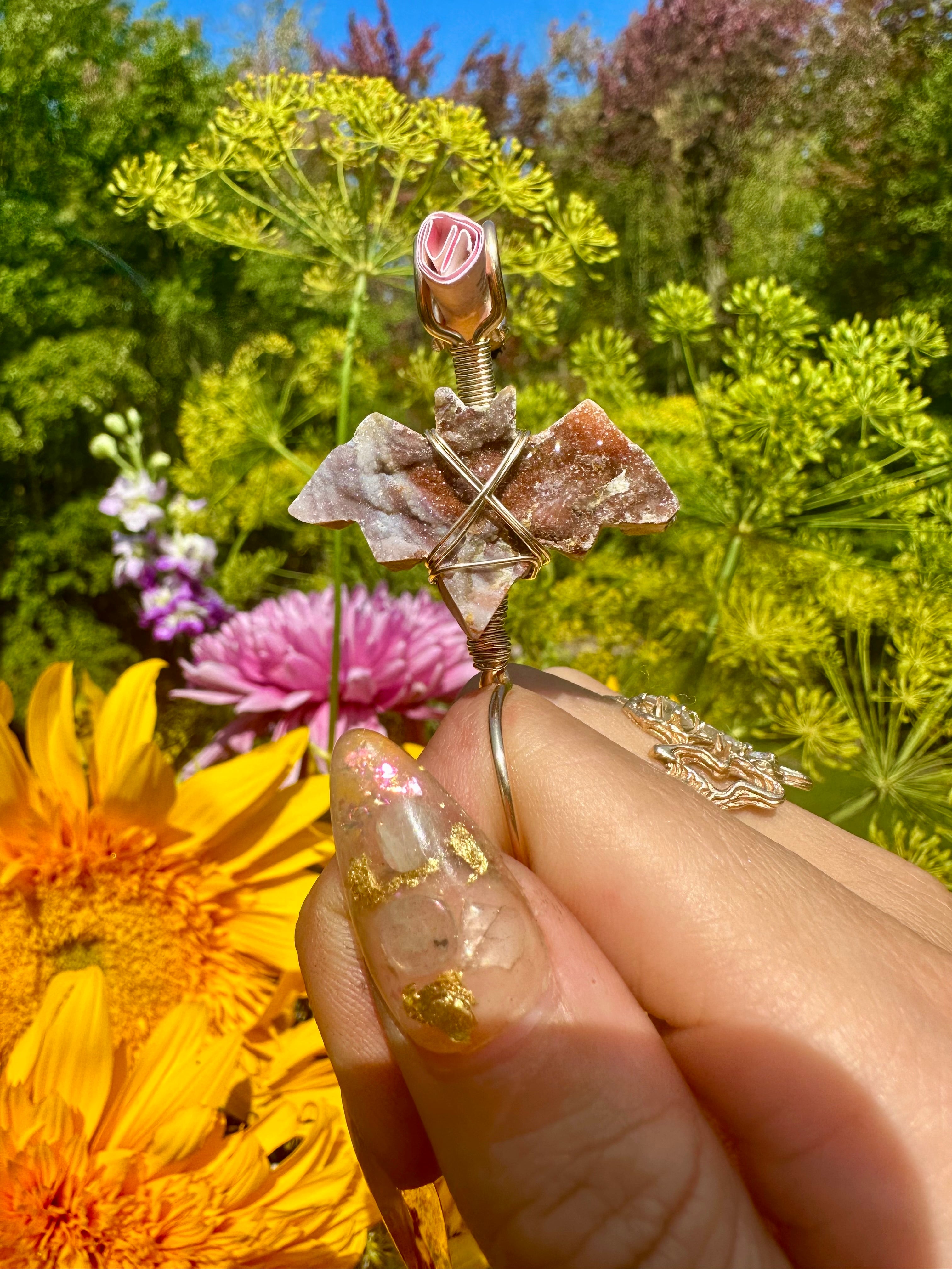 *one of one*♡ 14k gold red chalcedony bat smoke ring
