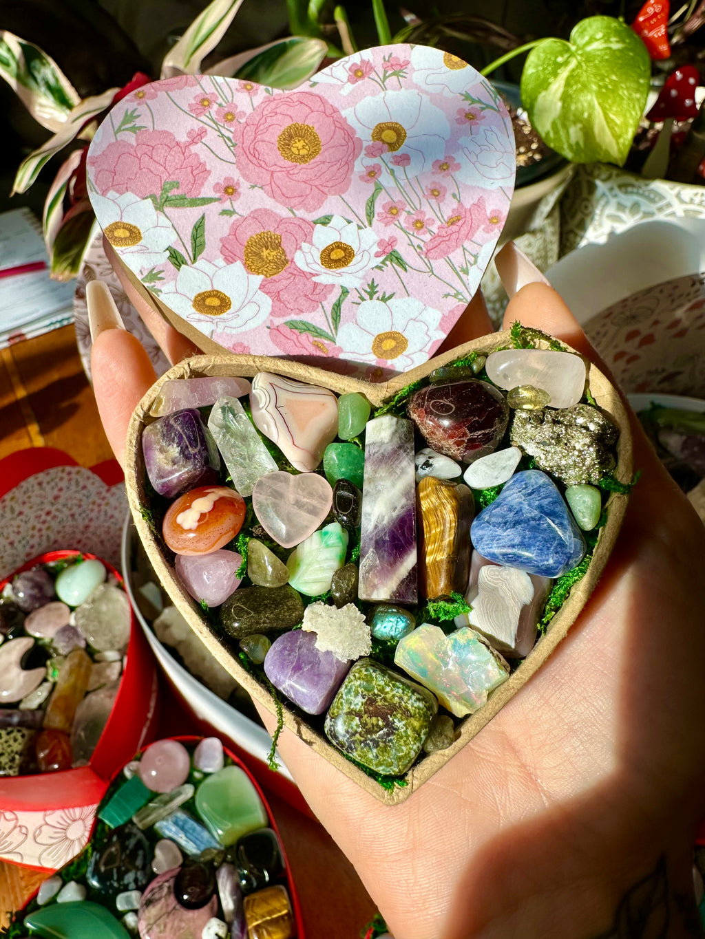 NEW mini crystal valentine 💗