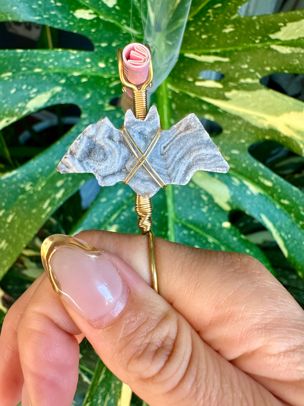 chalcedony druzy bat smoke ring ♡