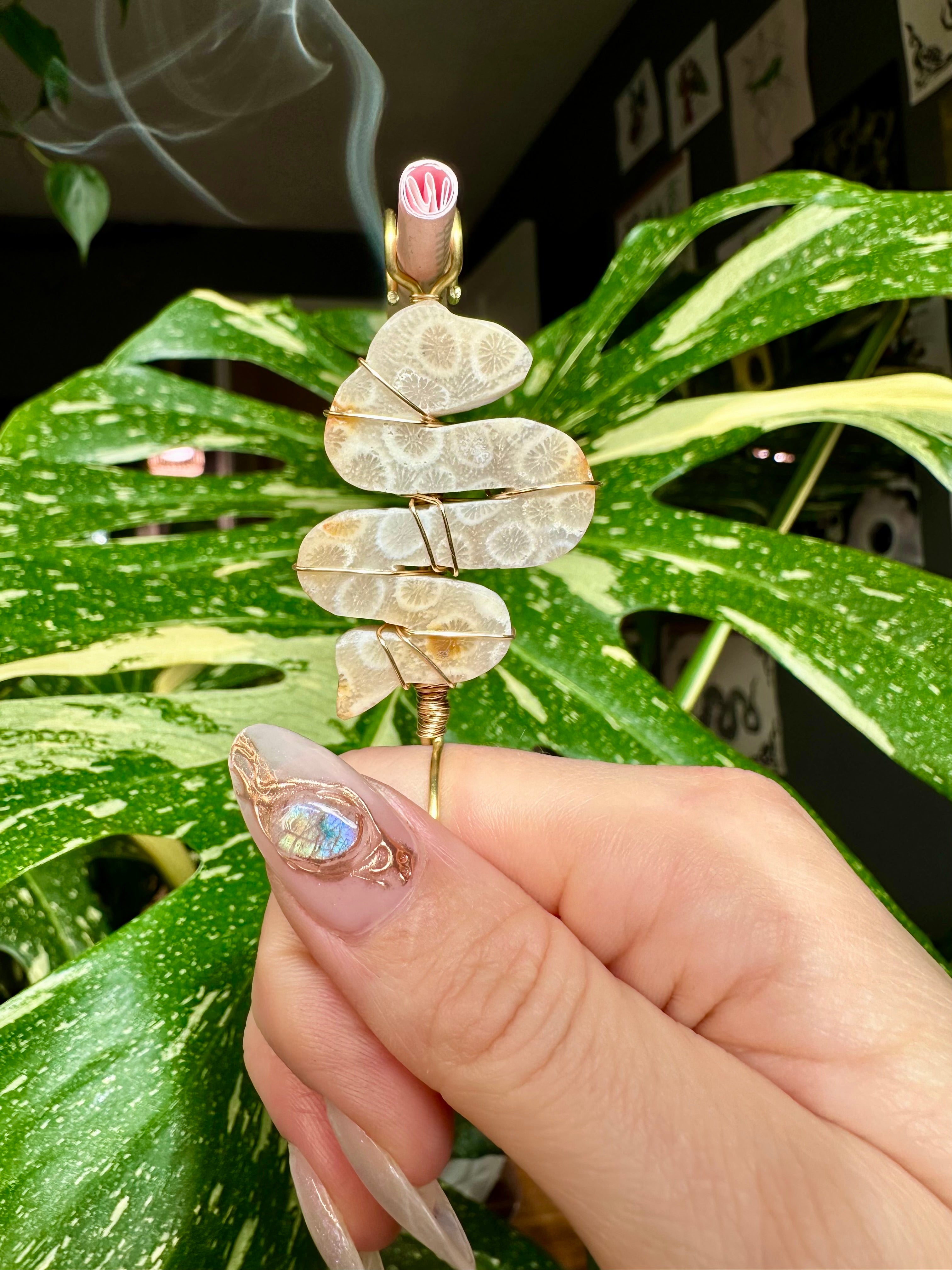 crystal snake smoke ring ♡