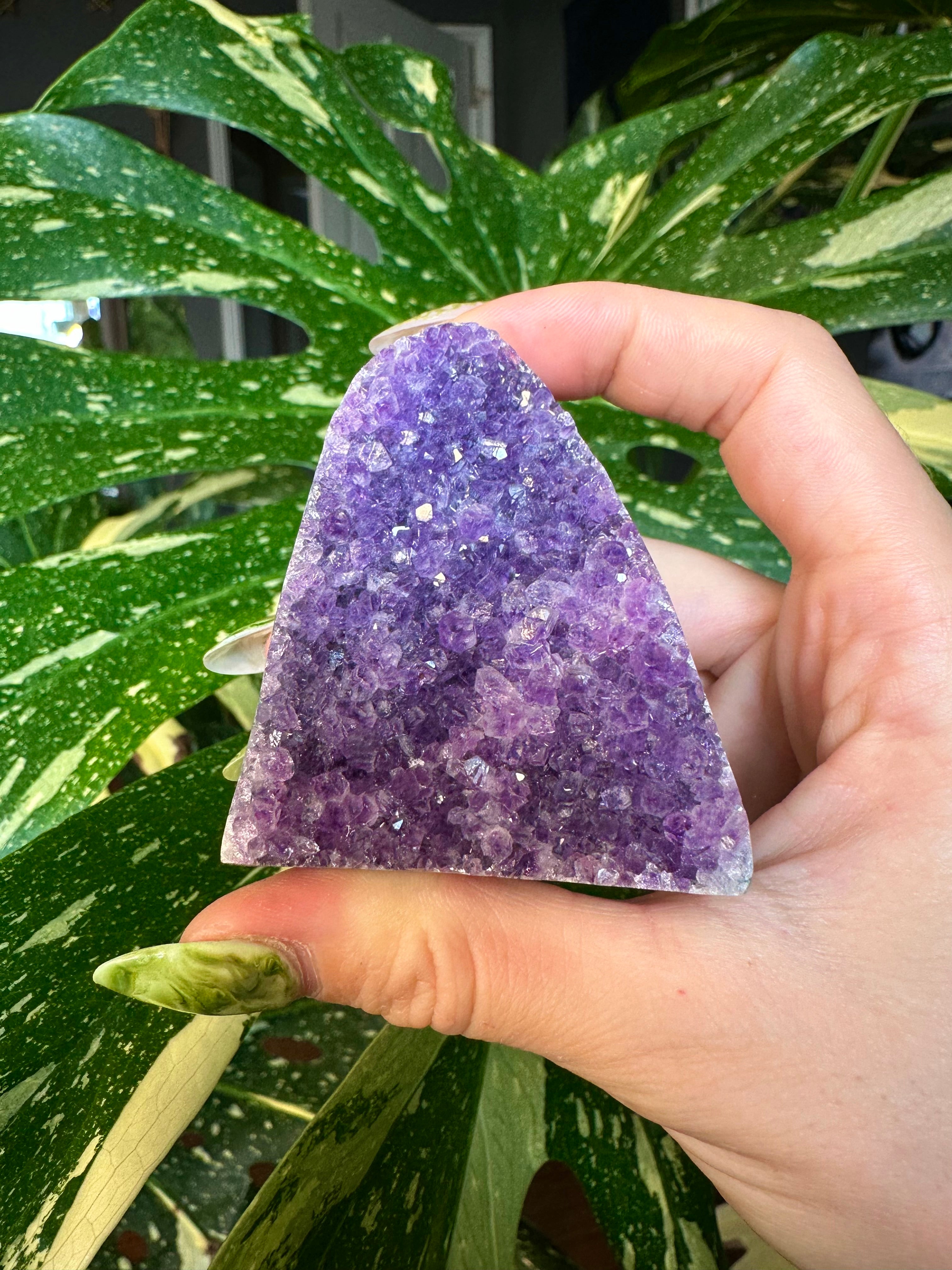 raw amethyst druzy- self standing 1