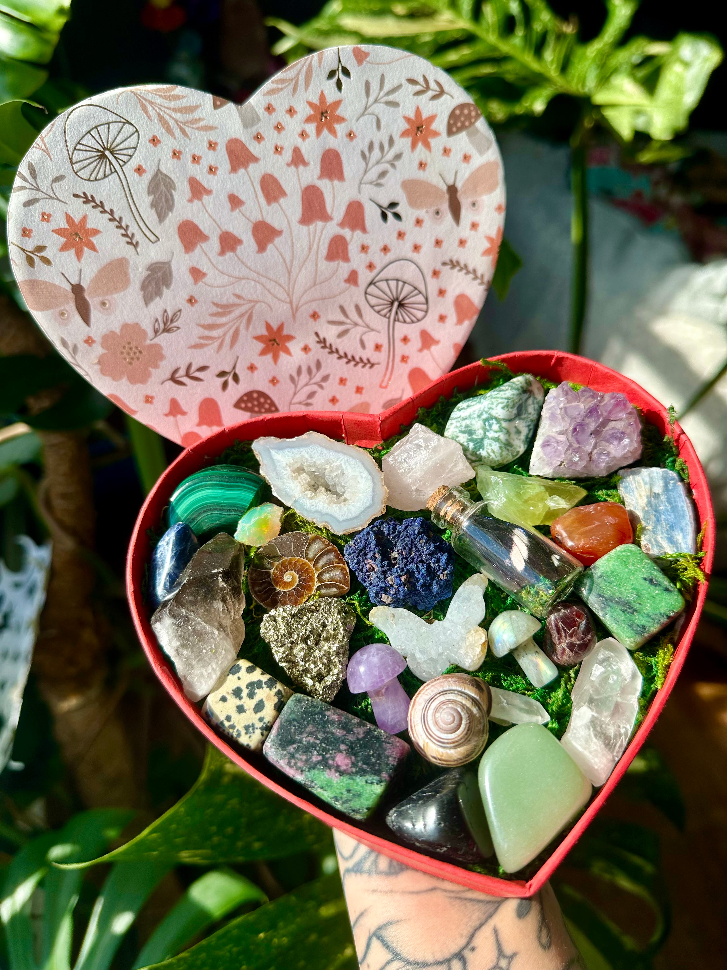 ♡ crystal heart valentine 𓍊 ཐི༏ཋྀ