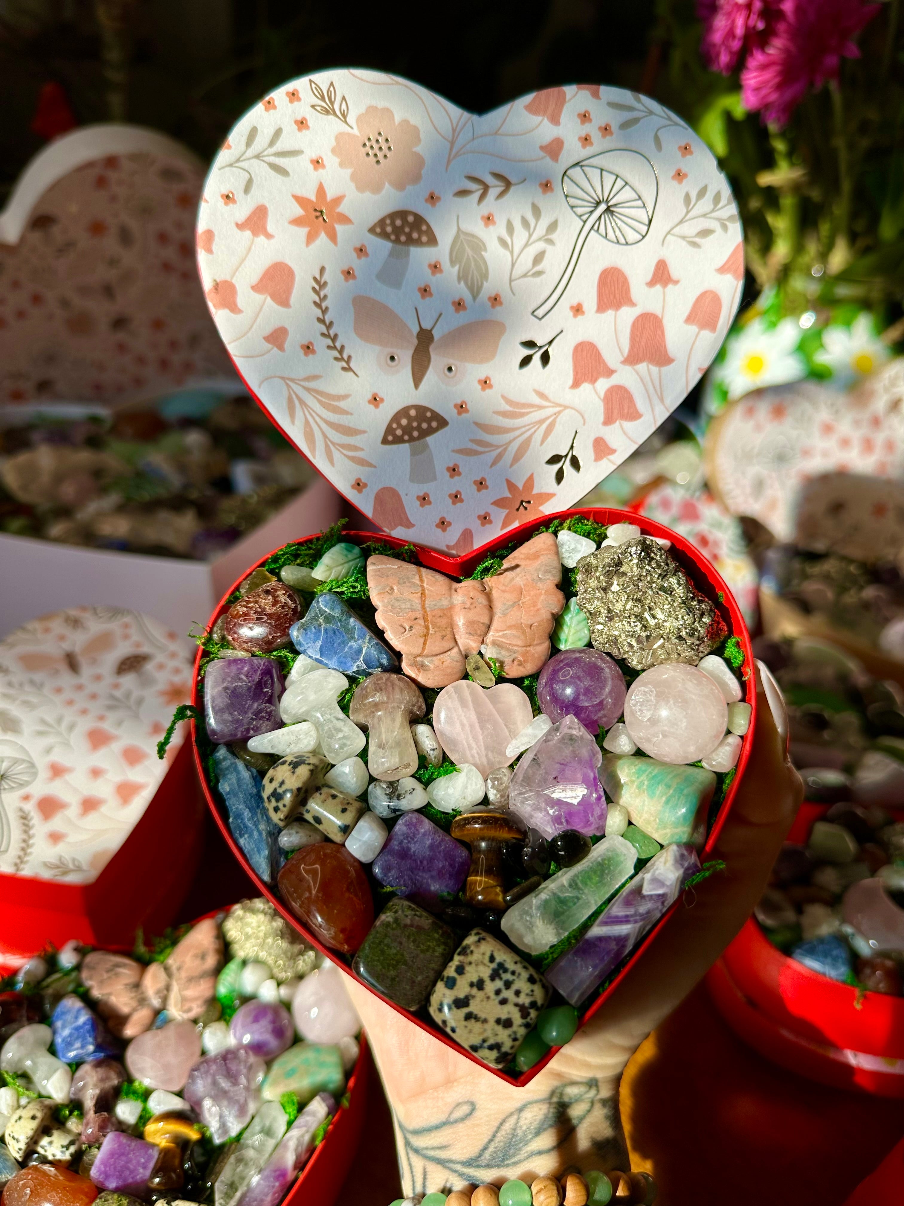 medium 🍄 crystal valentine