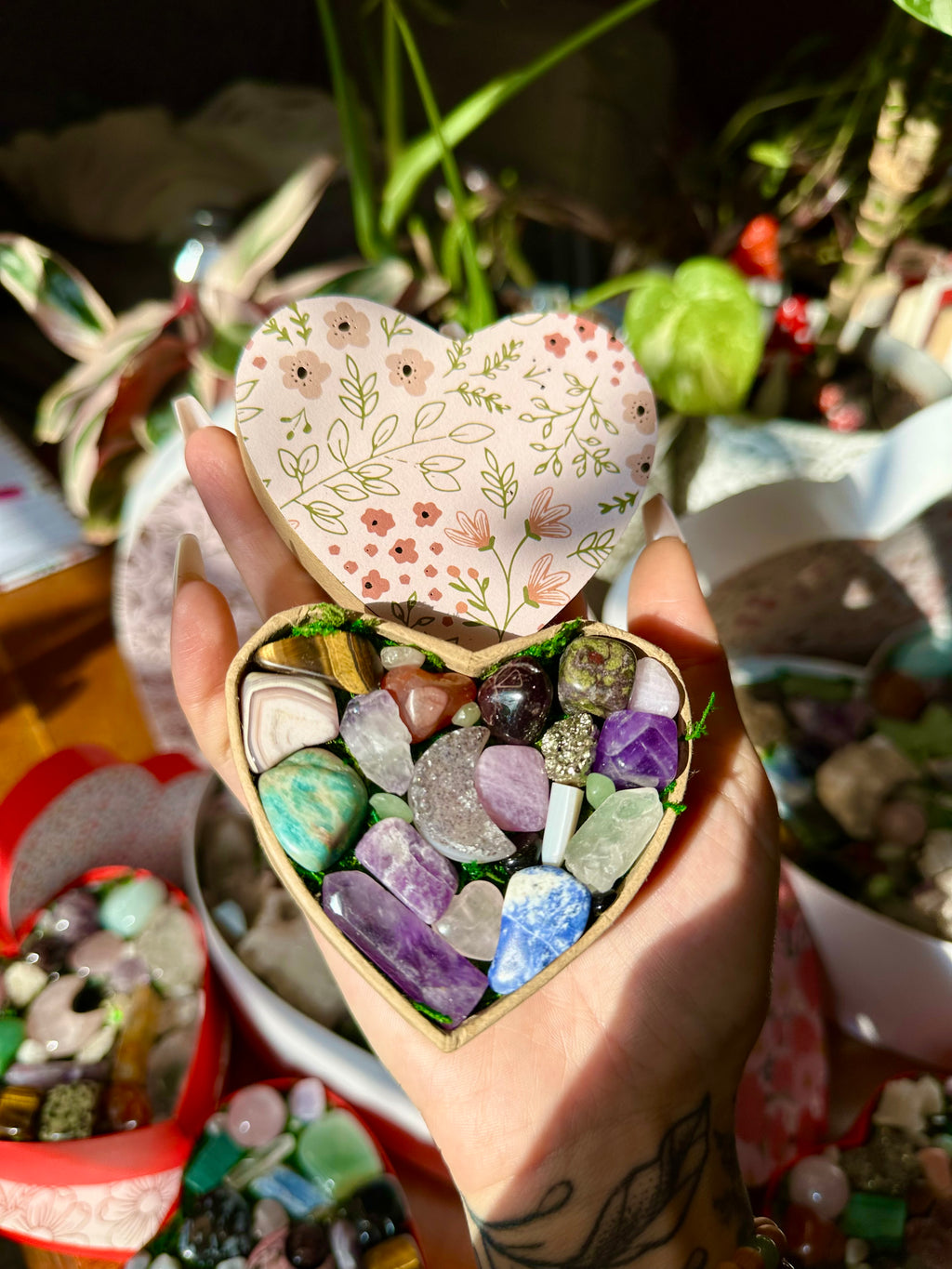 NEW mini crystal valentine 🌙