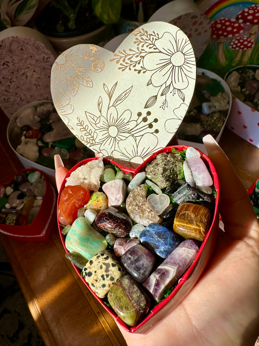 NEW small crystal valentine 🌙