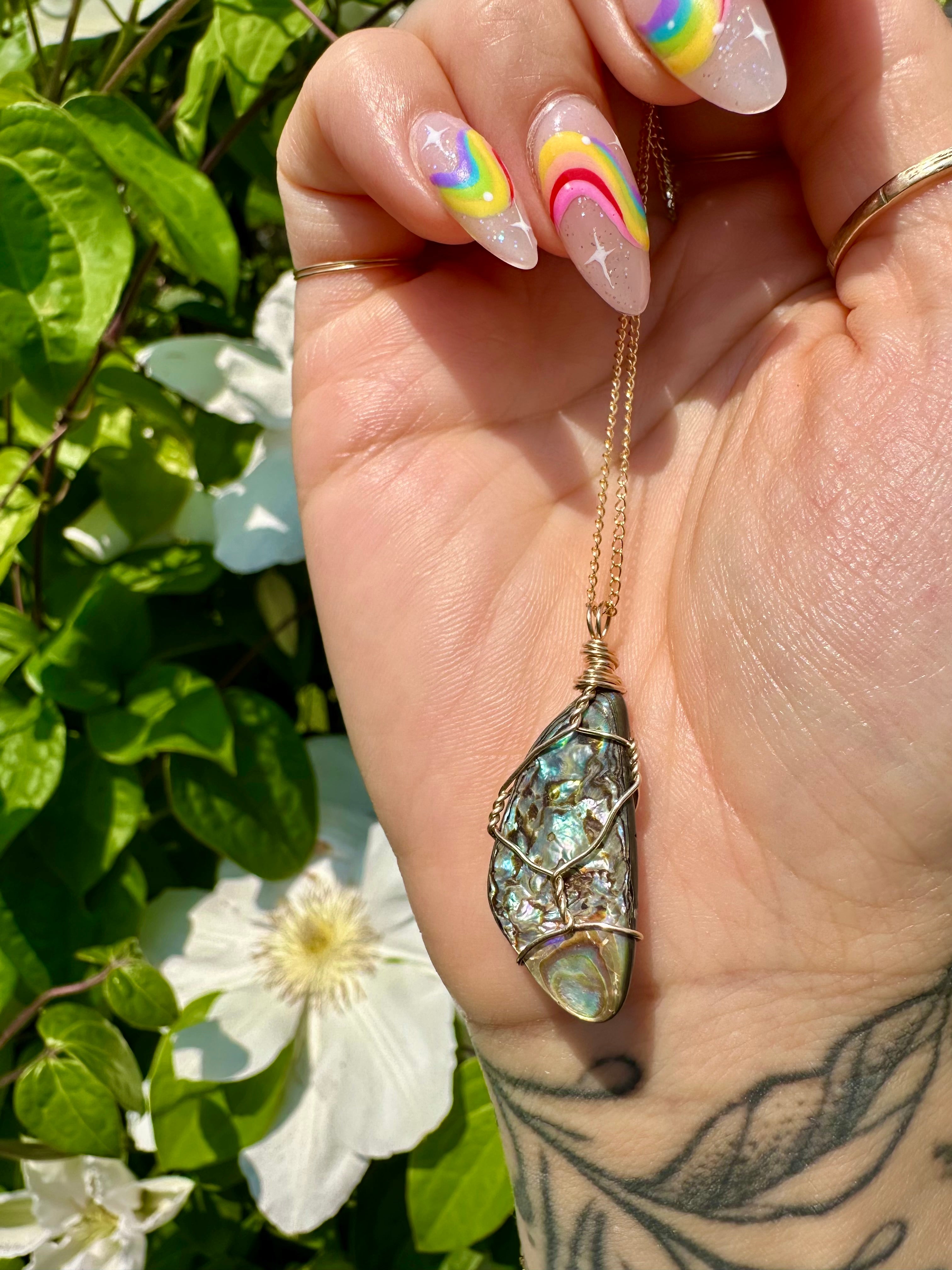 *one of one* abalone shell necklace in 14k gold 🌈