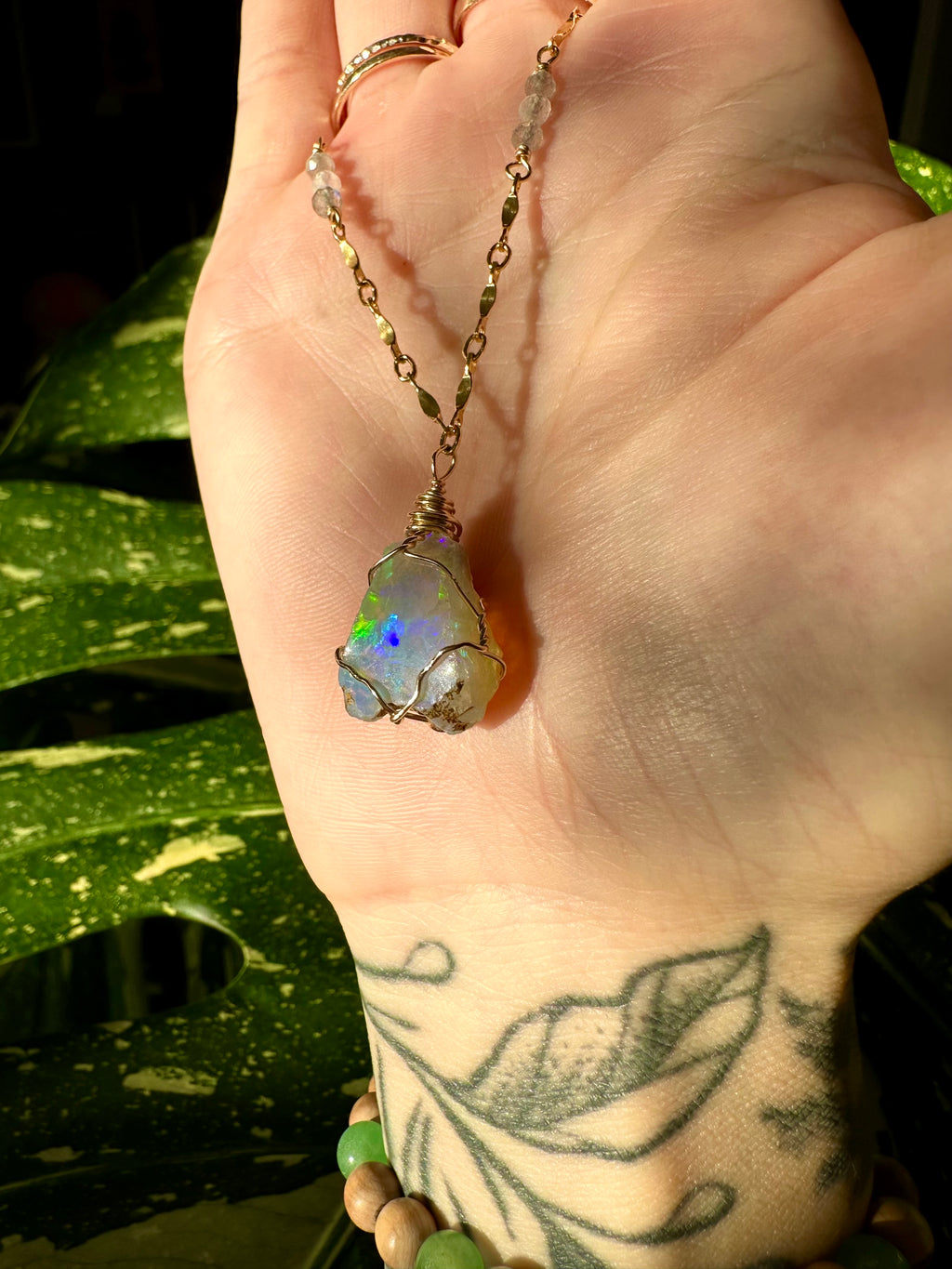 ♡one of one♡ iridescent raw opal necklace - 14k gold ***
