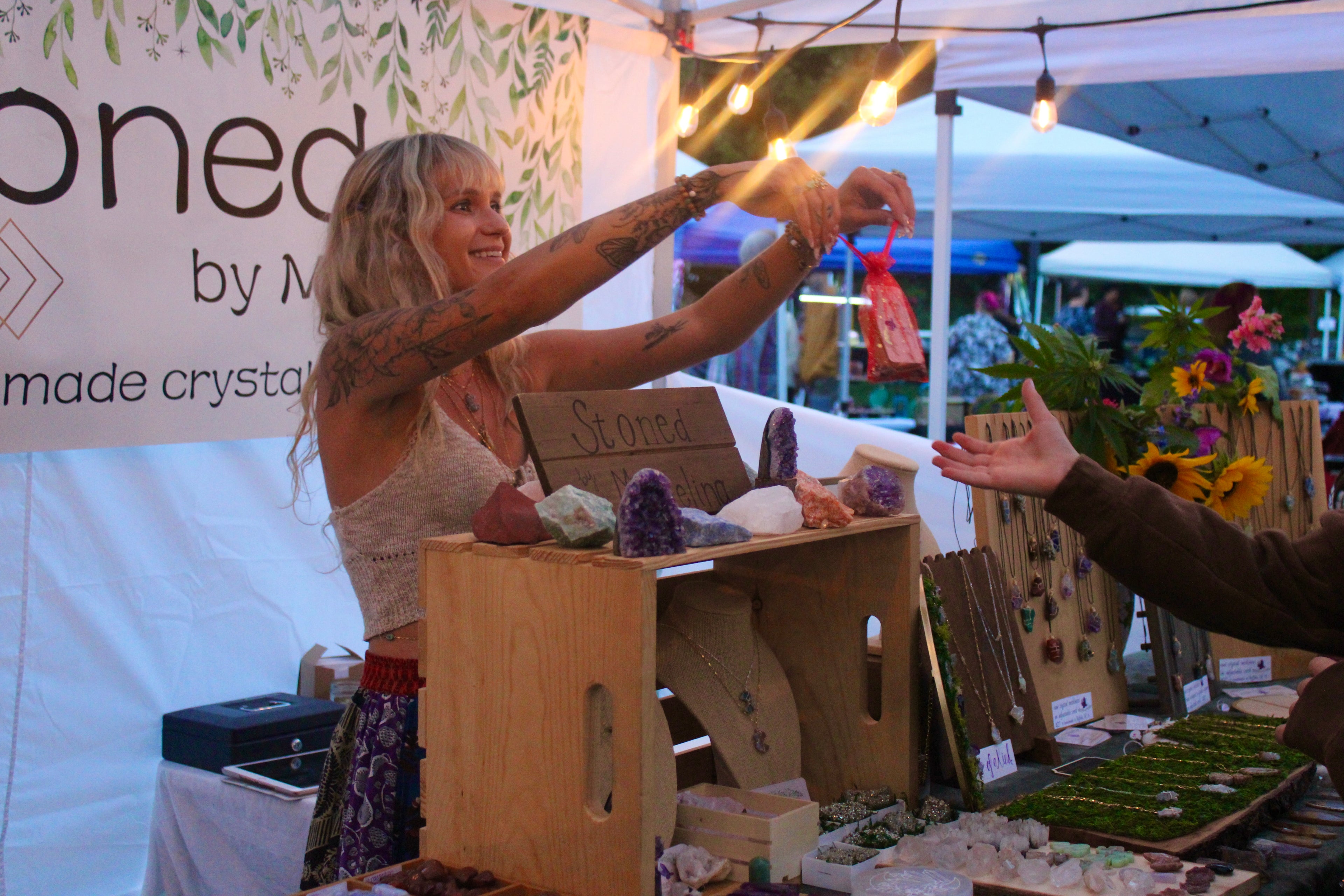 a tip for the artist ♡