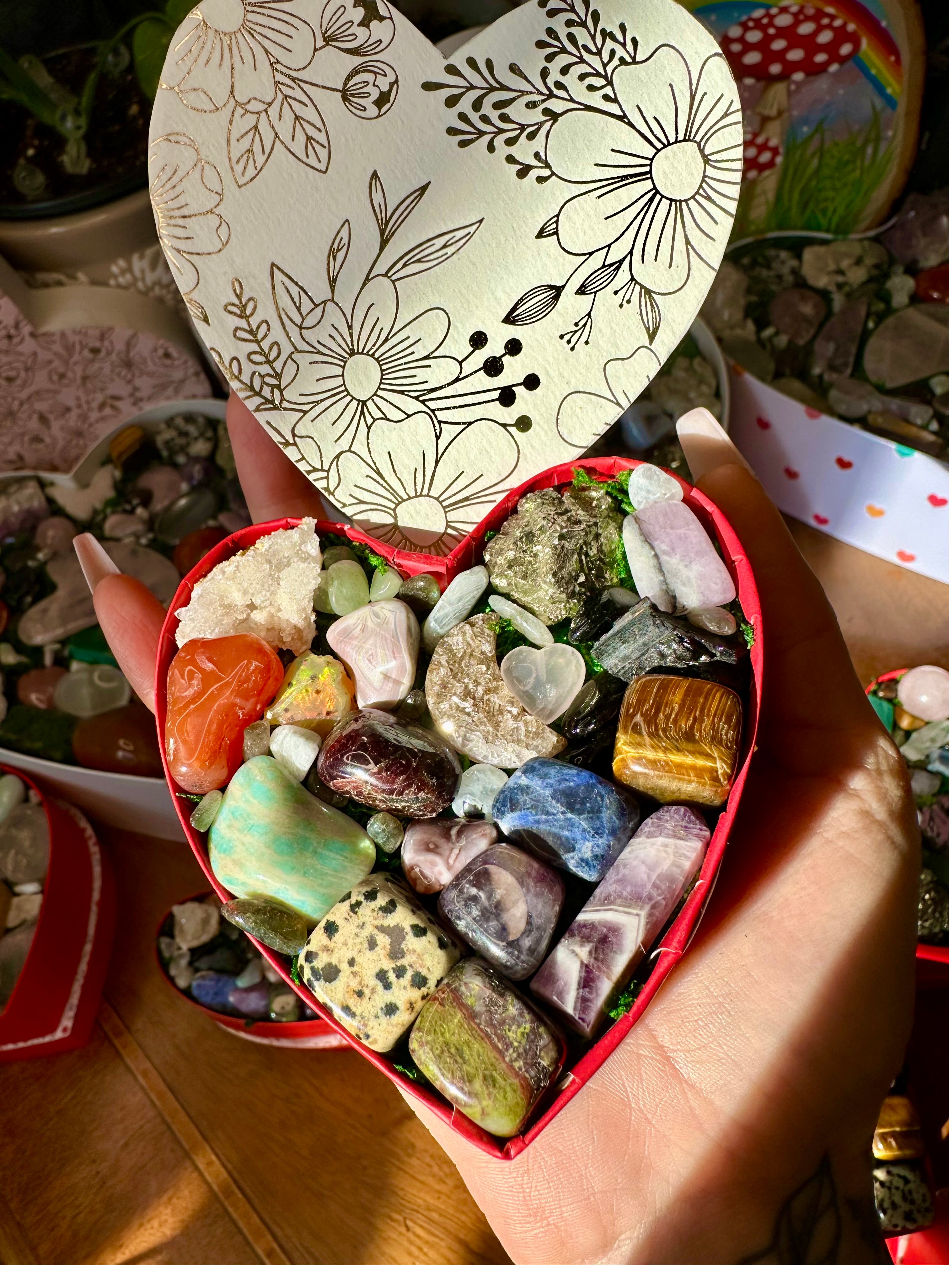 NEW small crystal valentine 🌙