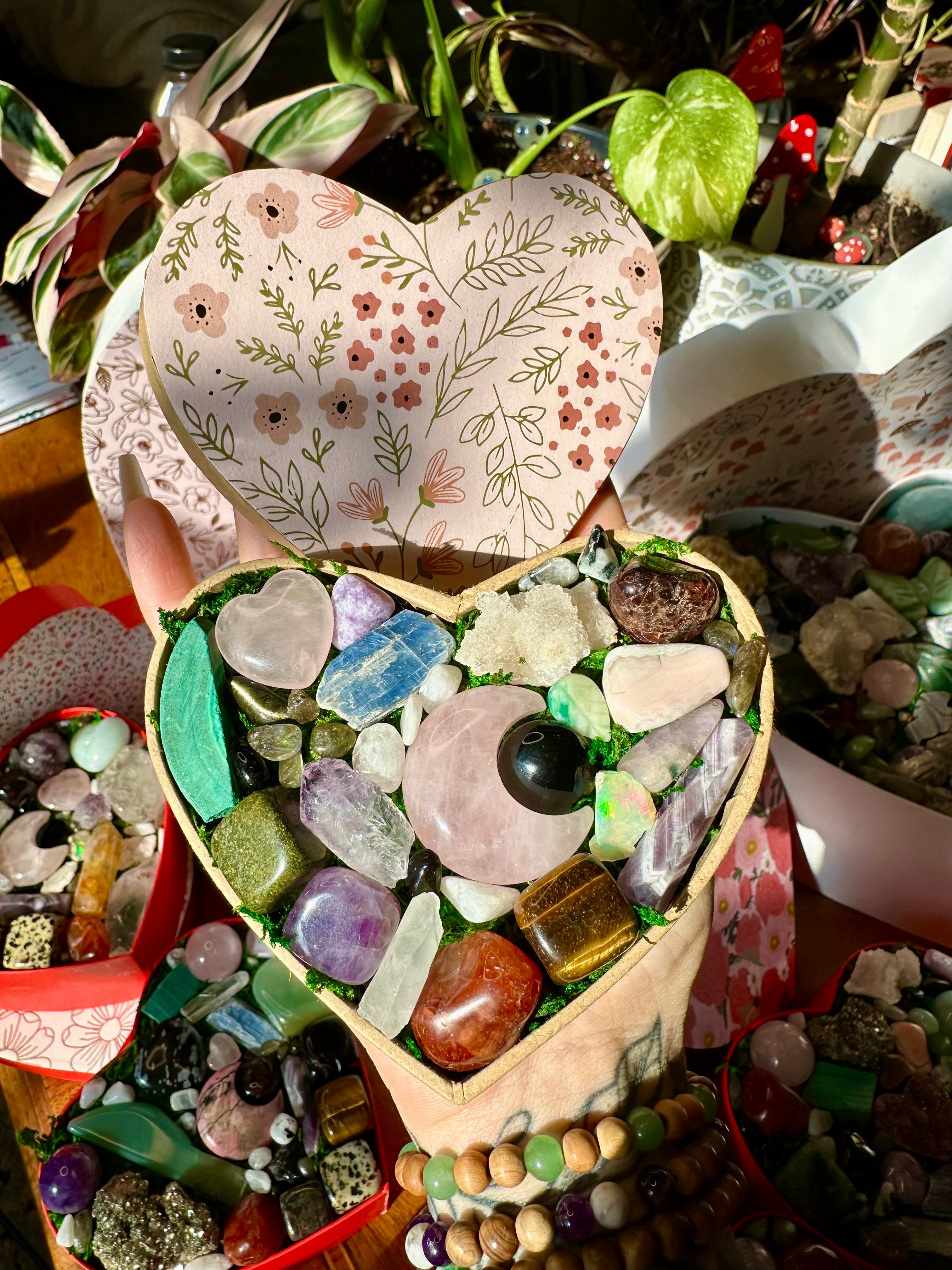 NEW small crystal valentine 💗