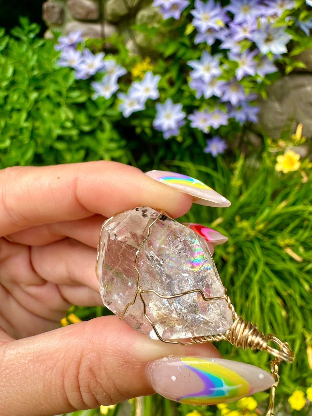 🌈rainbow ‘diamond’ quartz necklace