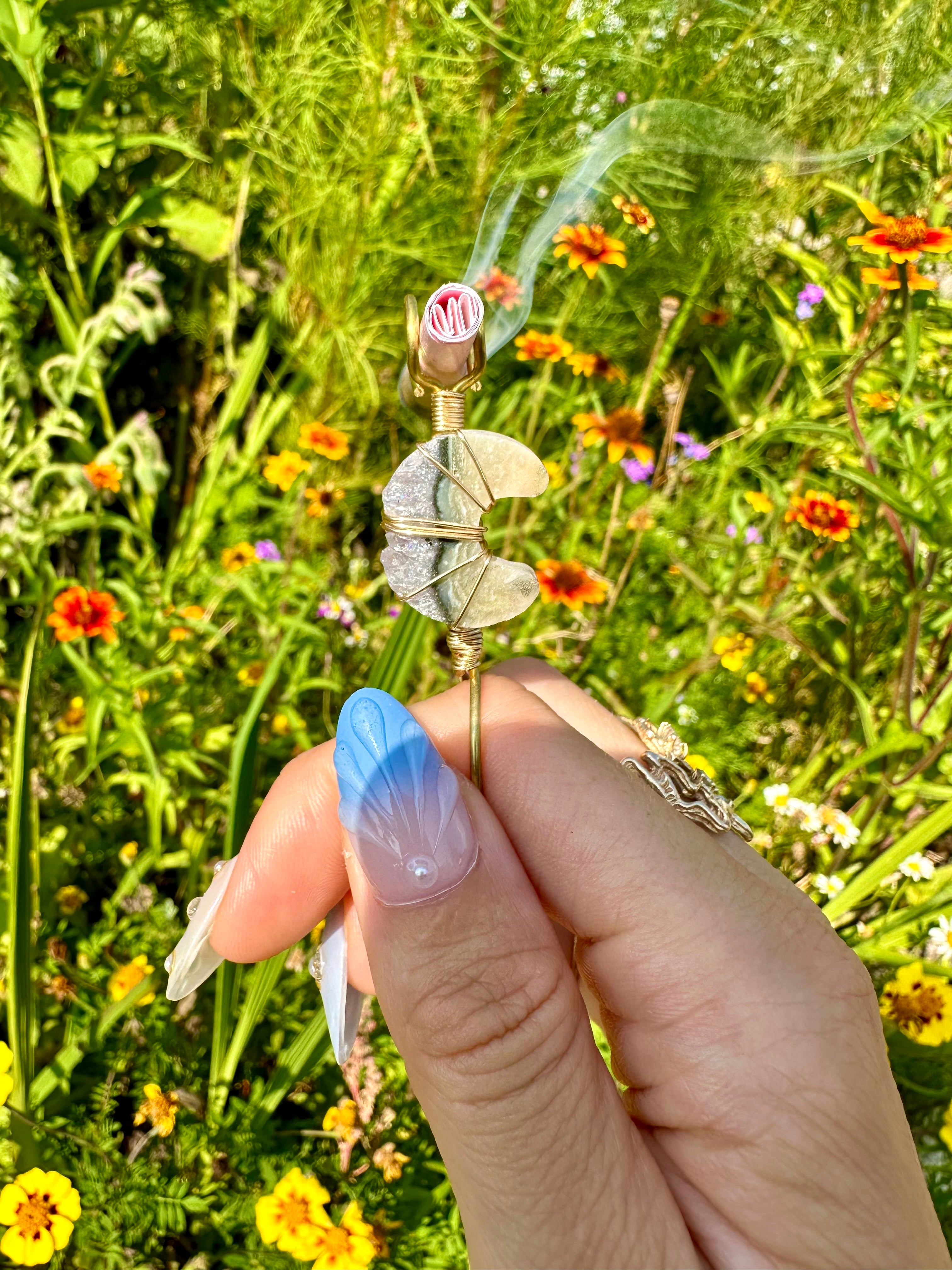 little agate quartz crystal moon  ☾ smoke ring ♡