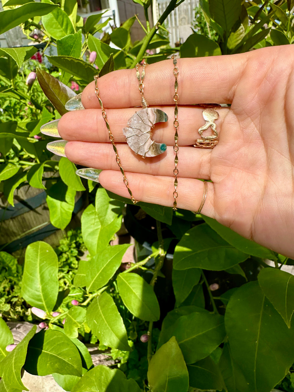 ♡*one of one*♡ lil agate quartz moon necklace gold
