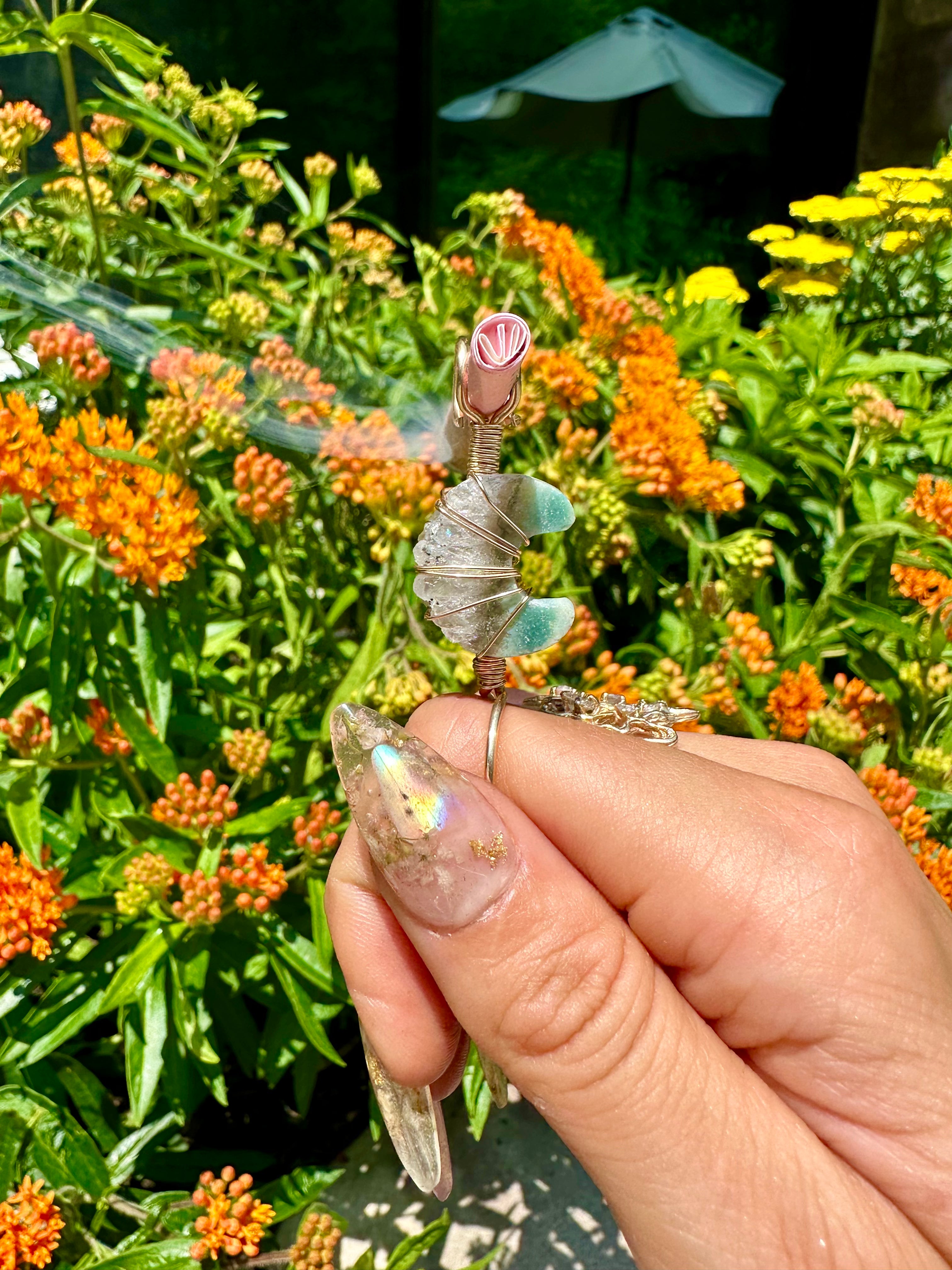 ♡*one of one*♡ 14k gold raw quartz moon smoke ring