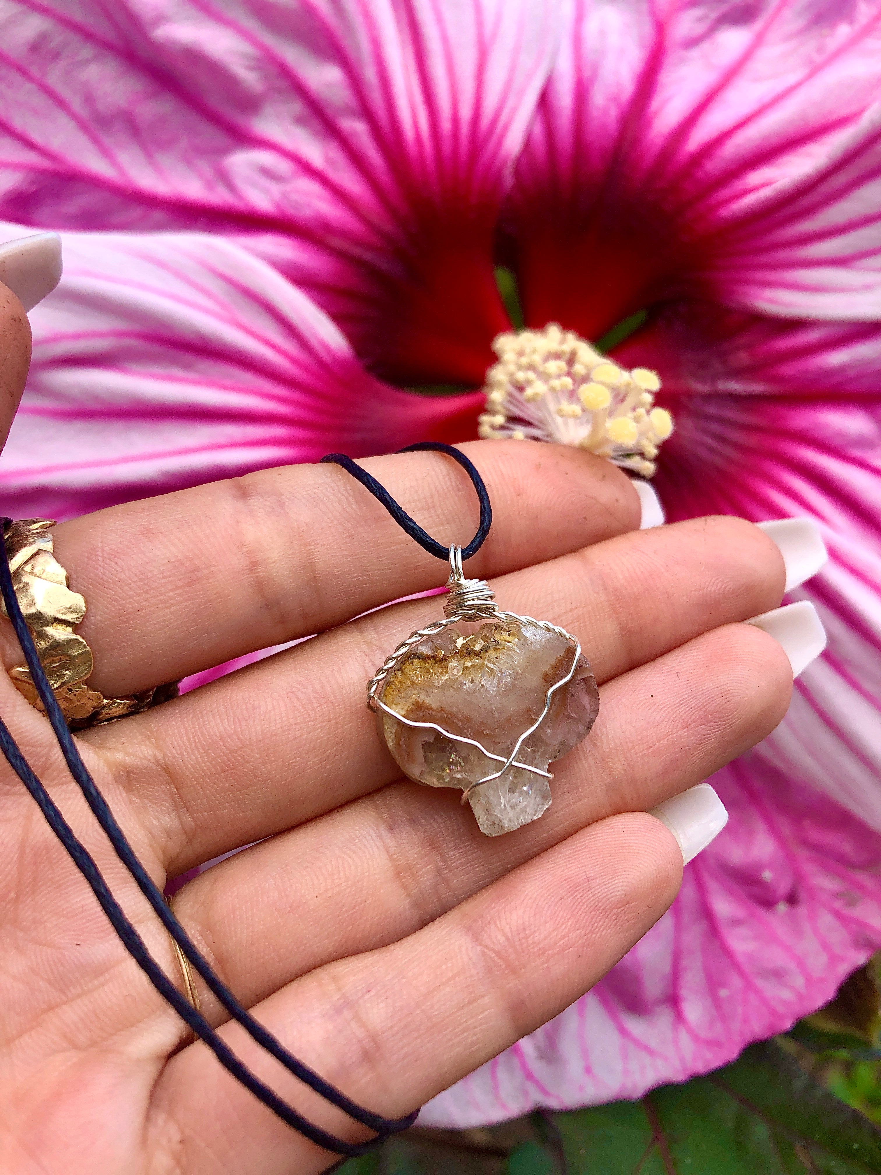 agate mushroom necklace