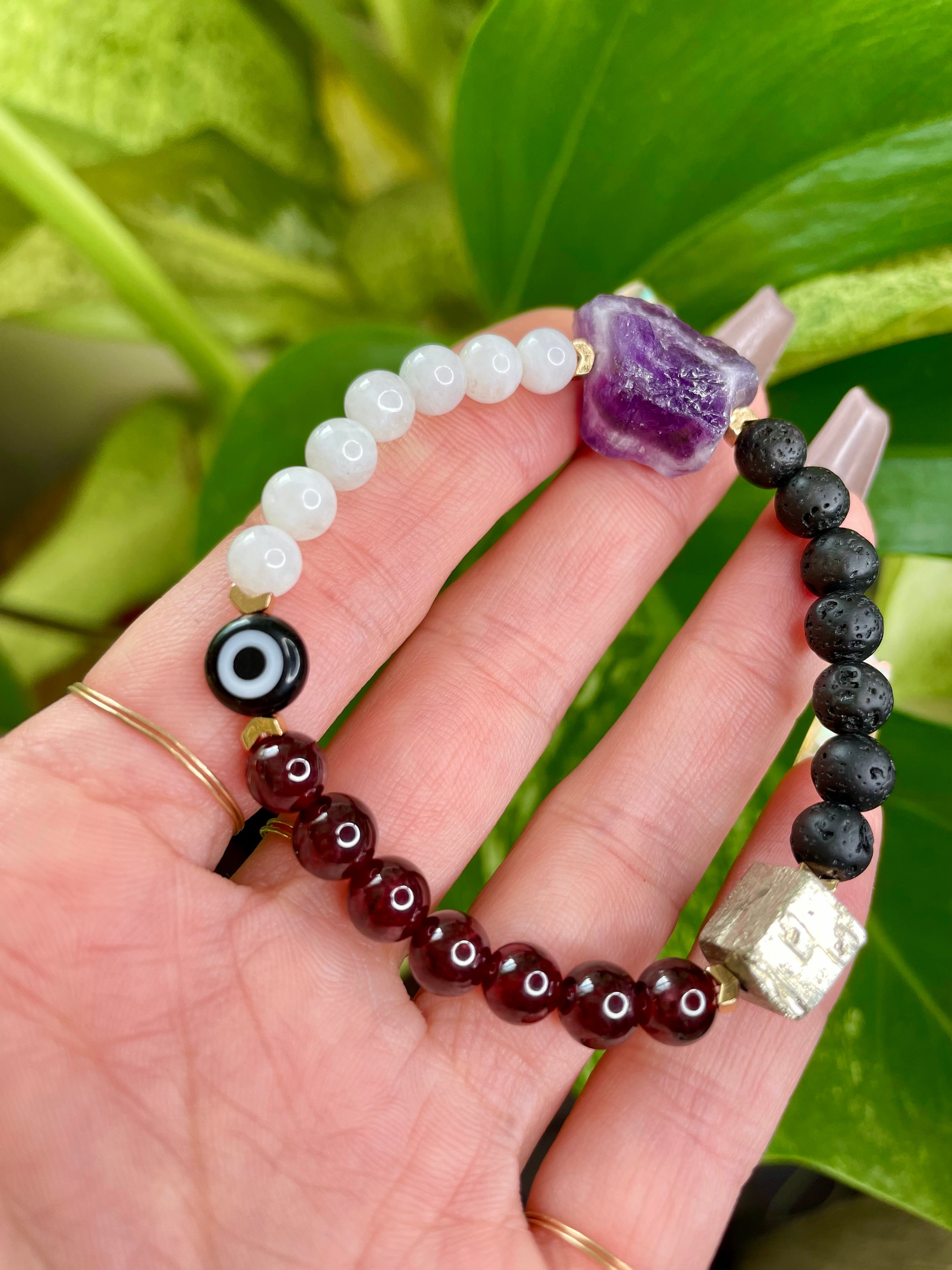 ♡divine femme prosperity & protection bracelet♡