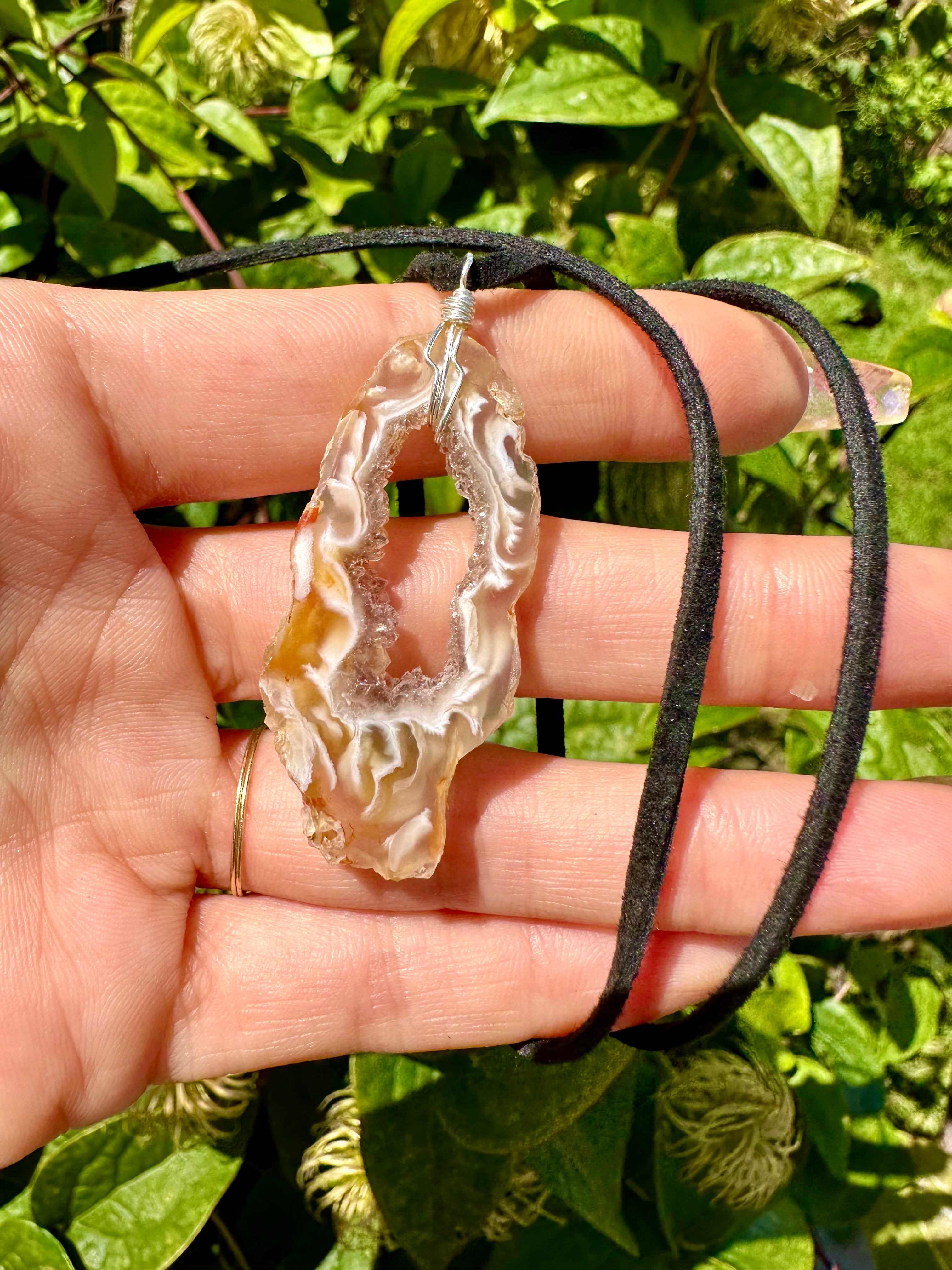 agate geode slice necklace