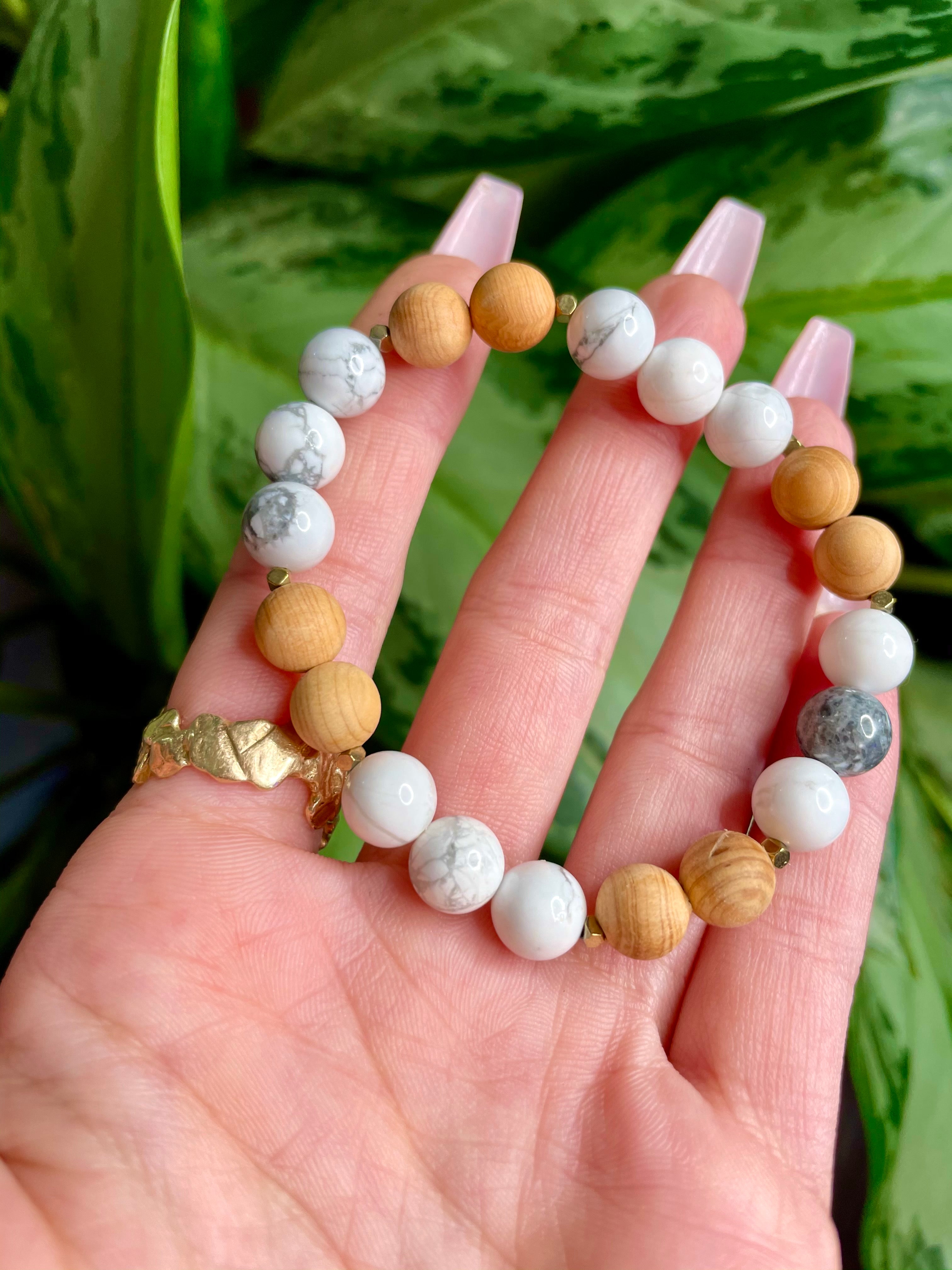 howlite wood beaded bracelet