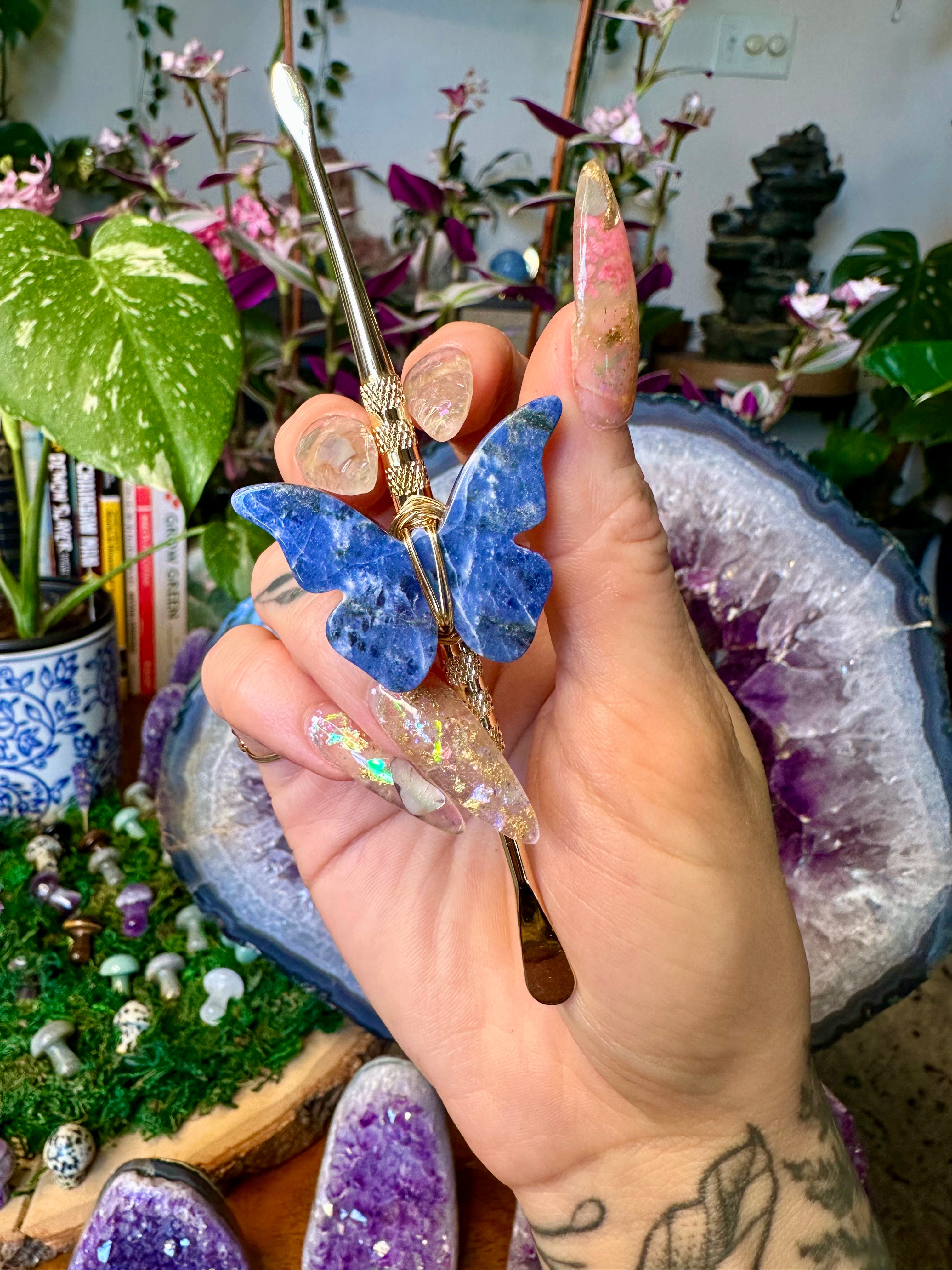 crystal butterfly dabber ♡