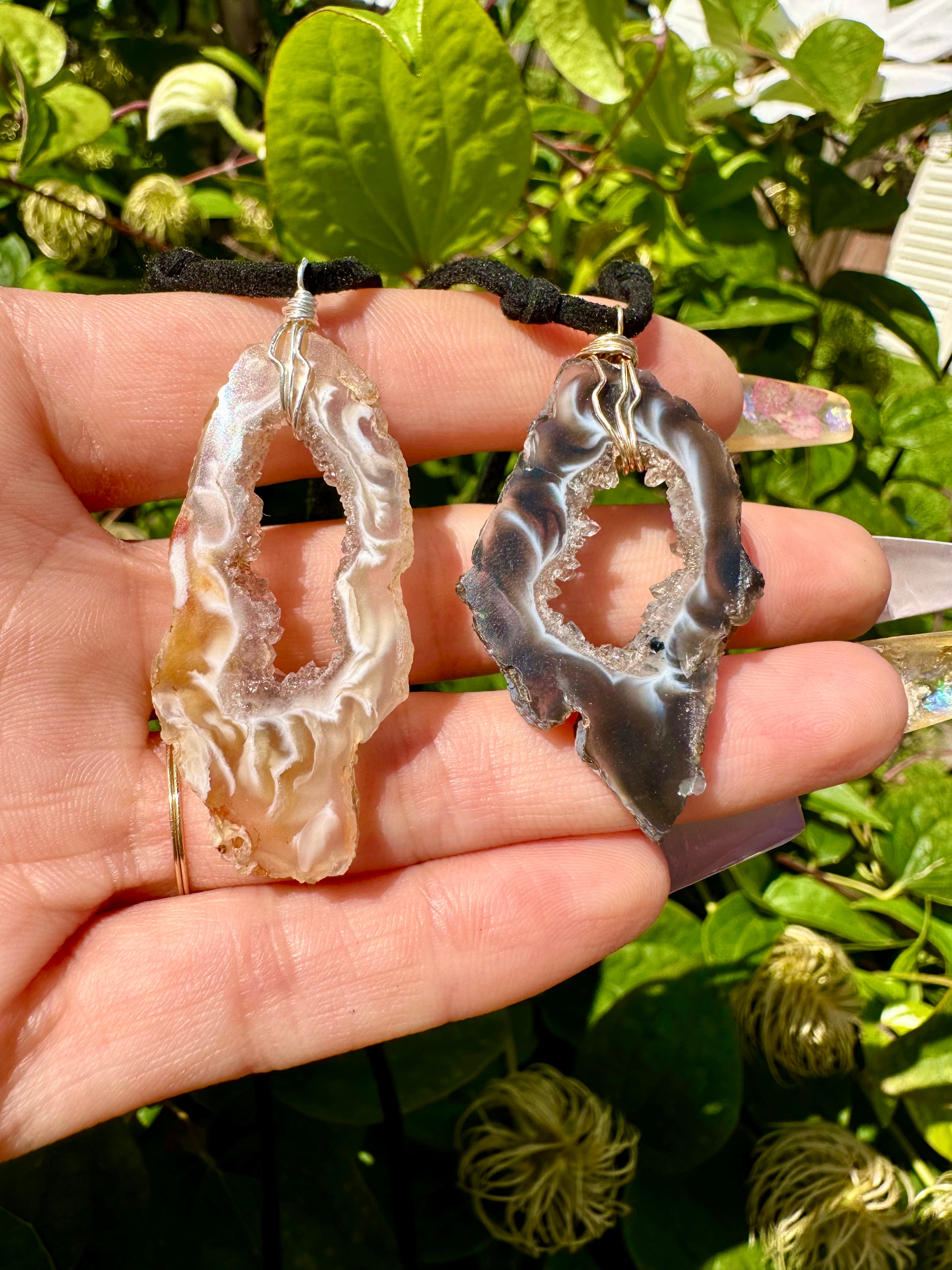 agate geode slice necklace