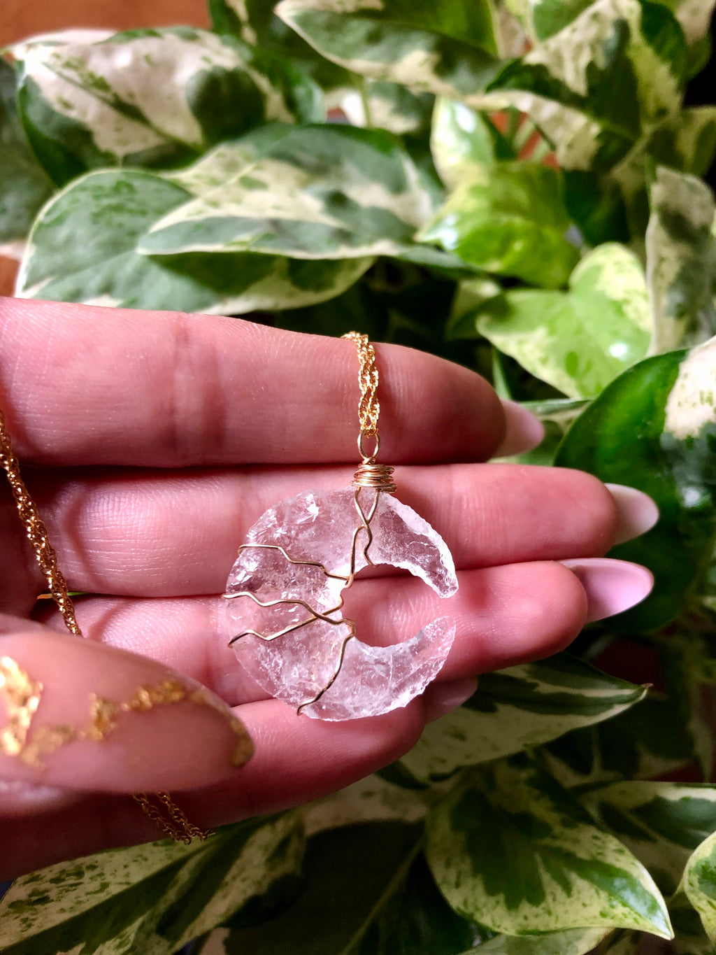 little quartz moon necklace