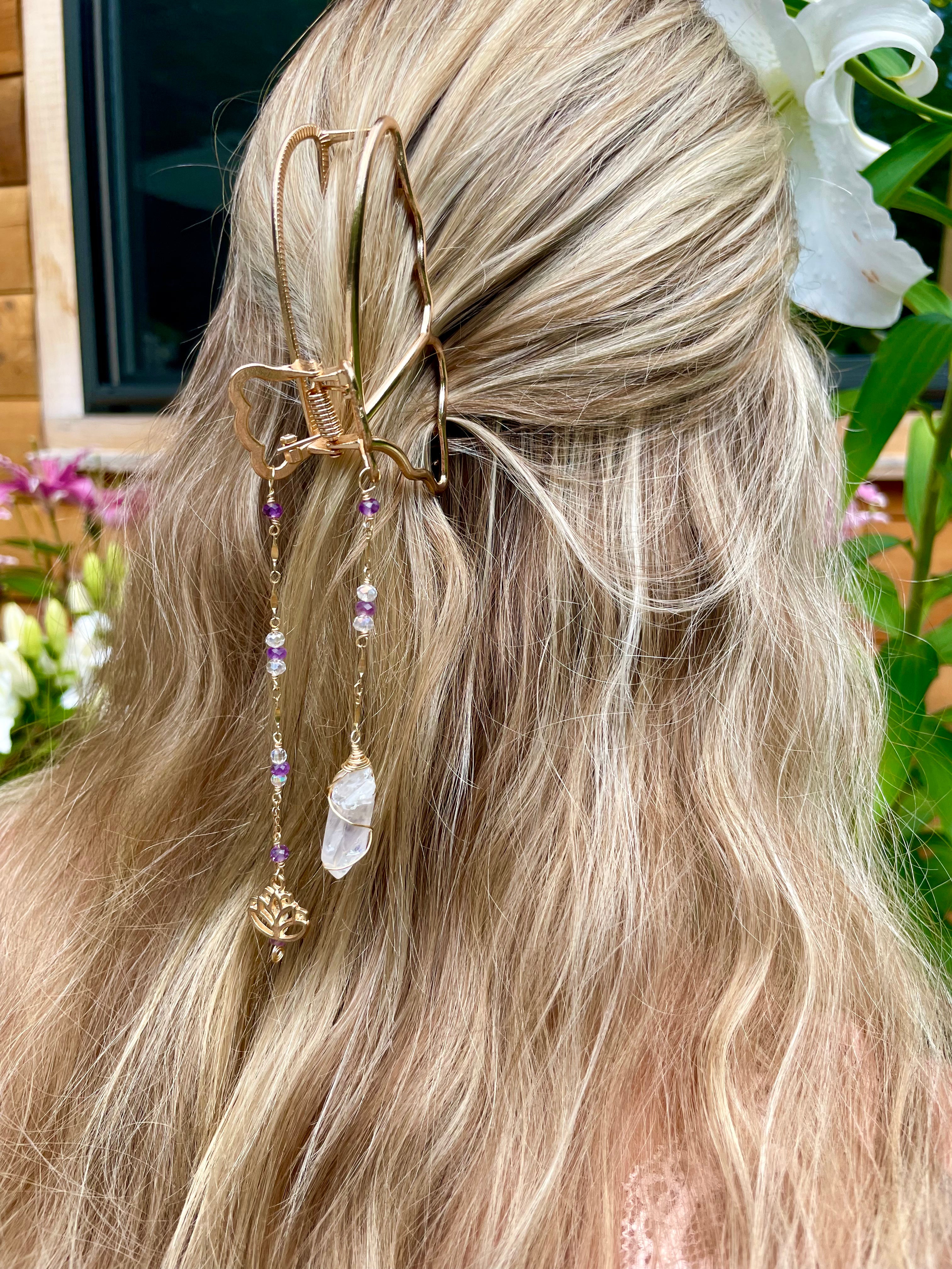 butterfly lotus drippy crystal clip