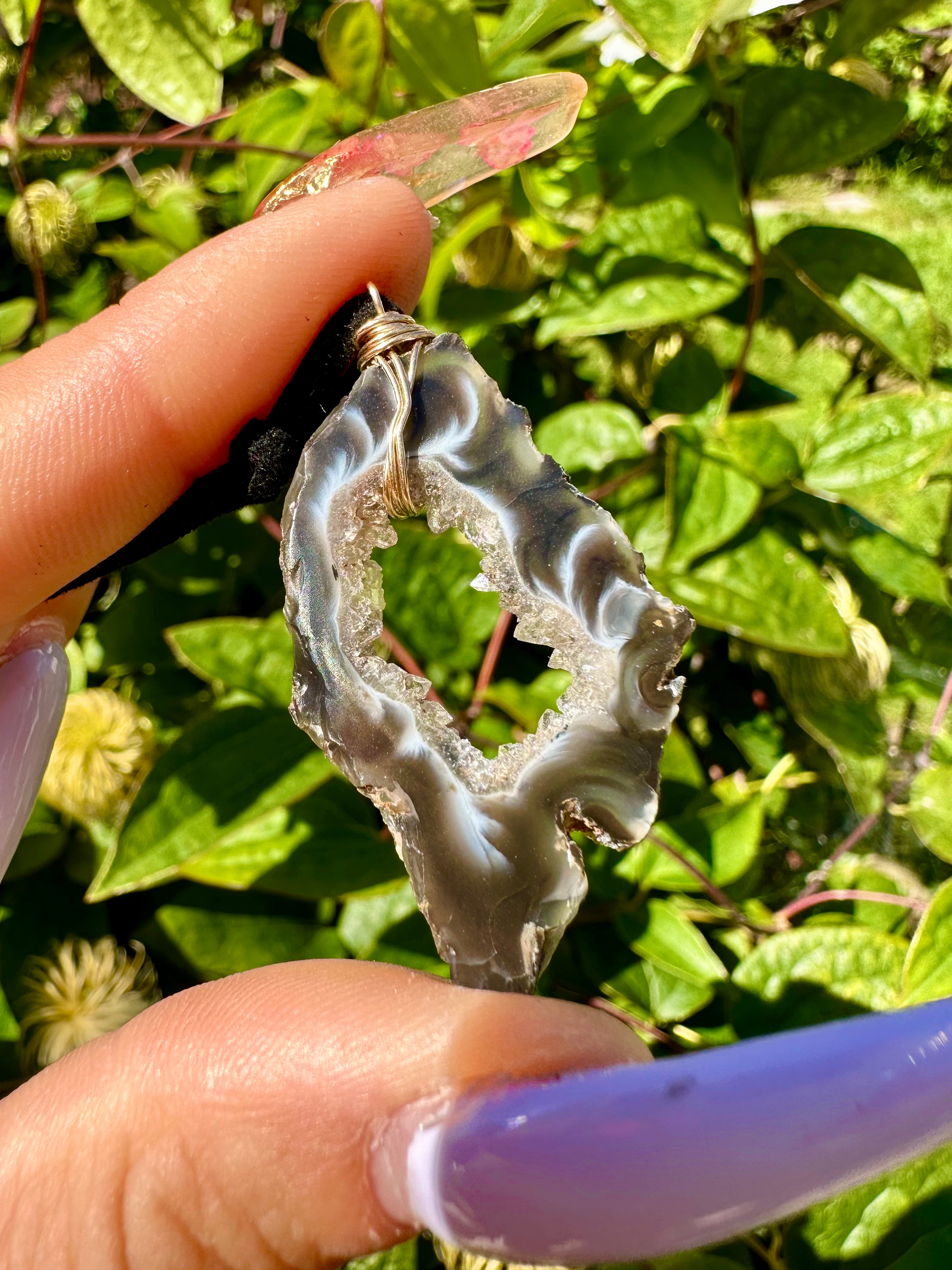 agate geode slice necklace